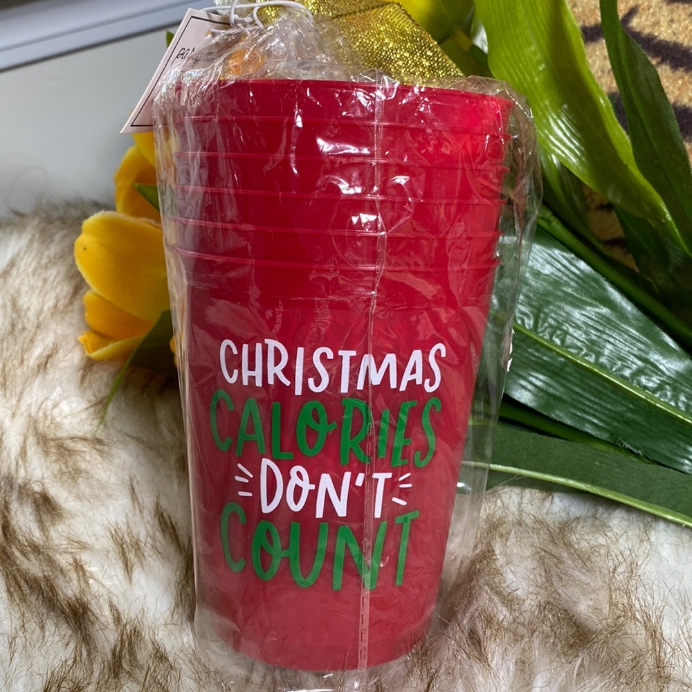 NWT Christmas Calories Don’t Count party cups